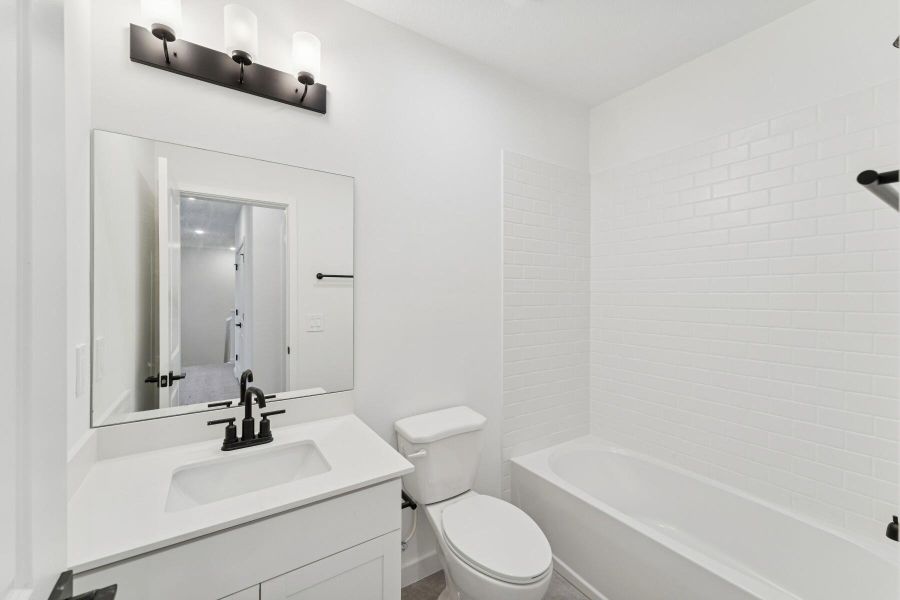 Furnished interior view inside a new home in , Fort Pierce (Image 9).