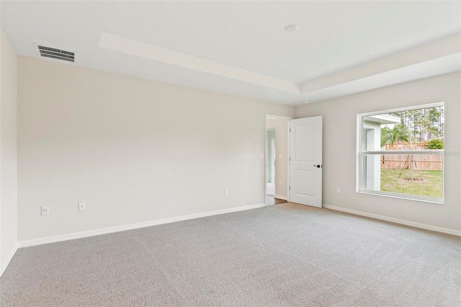 Spacious, unfurnished interior of a new home in , Palm Coast (Image 36).