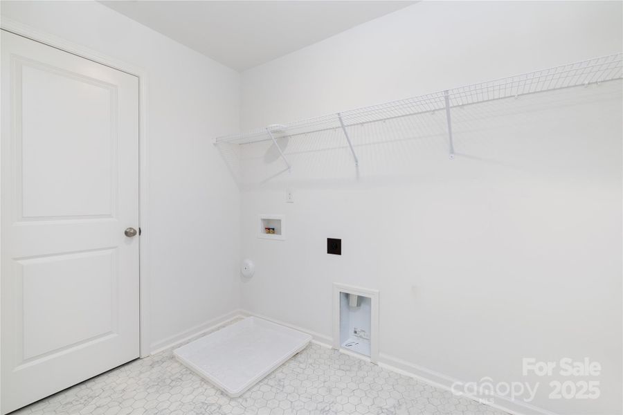 Spacious, unfurnished interior of a new home in , New London (Image 22).