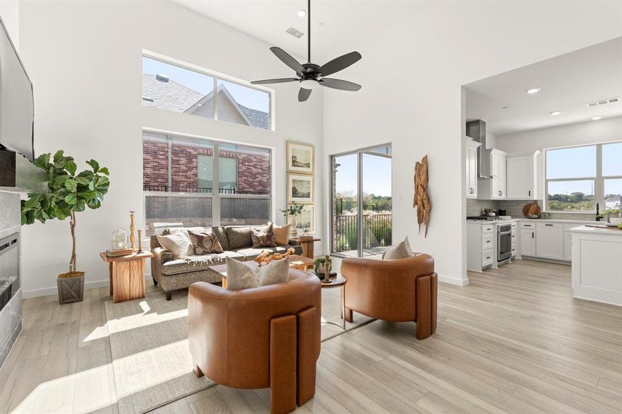 06. 12612 Audubon - Family