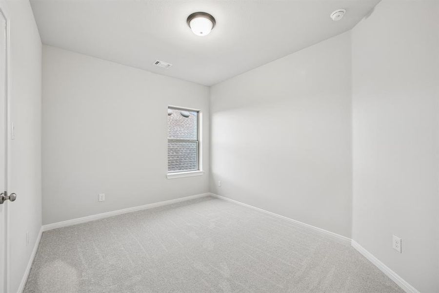 Spacious, unfurnished interior of a new home in Karis - Cottage Series, Crowley (Image 17).