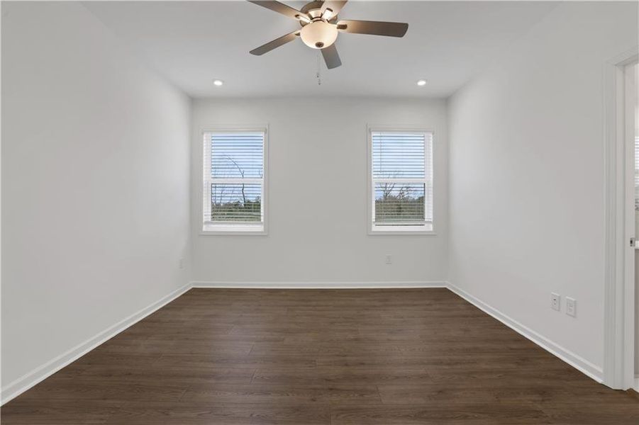 Spacious, unfurnished interior of a new home in Towne Village at Suwanee Dam, Sugar Hill (Image 37).