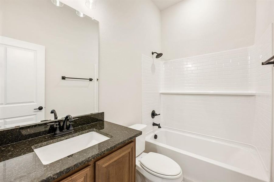 Furnished interior view inside a new home in Sunset Ridge, Alvarado (Image 13). Furnished interior view inside a new home in Sunset Ridge, Alvarado (Image 13).