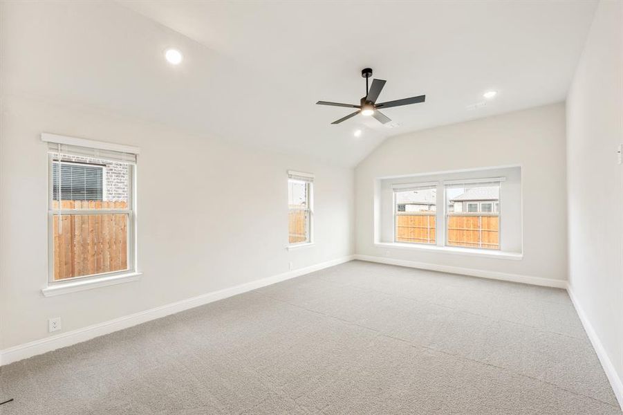 Spacious, unfurnished interior of a new home in Timberbrook, Justin (Image 31). Spacious, unfurnished interior of a new home in Timberbrook, Justin (Image 31).