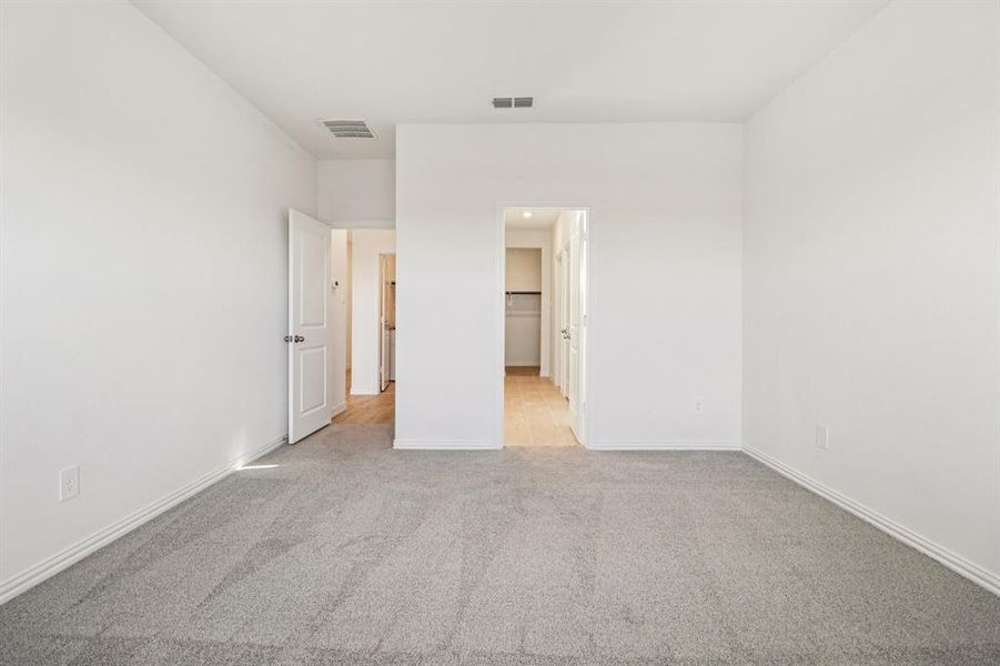 Spacious, unfurnished interior of a new home in River Ridge, Crandall (Image 36). Spacious, unfurnished interior of a new home in River Ridge, Crandall (Image 36).