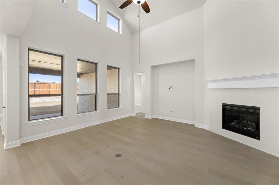 Spacious, unfurnished interior of a new home in Hillside Village, Celina (Image 14).