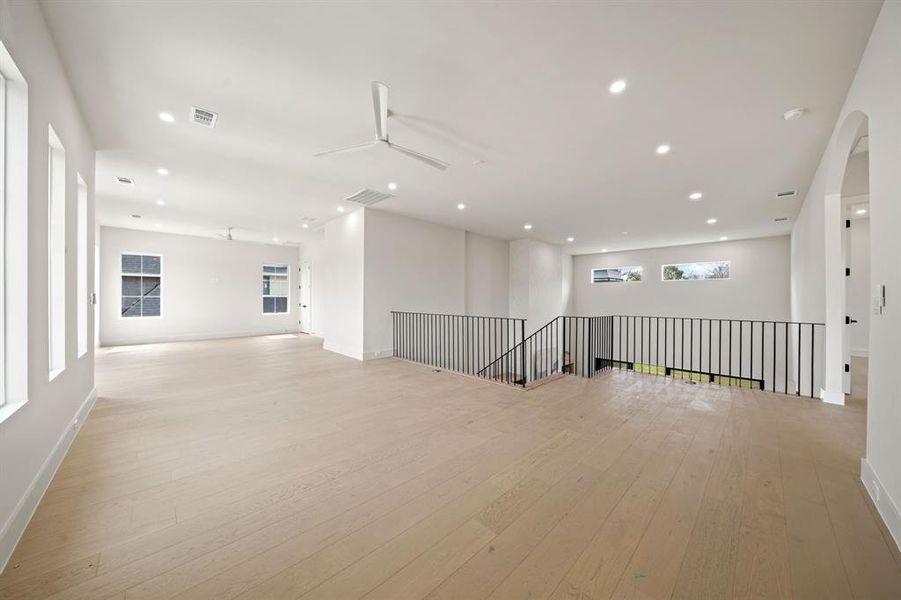 Spacious, unfurnished interior of a new home in , Dallas (Image 38). Spacious, unfurnished interior of a new home in , Dallas (Image 38).