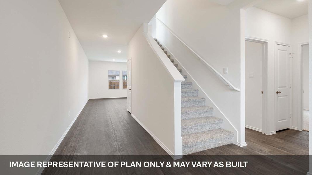 Spacious, unfurnished interior of a new home in Durango, Mustang Ridge (Image 14).