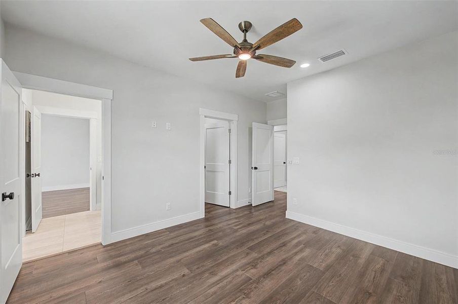 Spacious, unfurnished interior of a new home in , Tampa (Image 21). Spacious, unfurnished interior of a new home in , Tampa (Image 21).