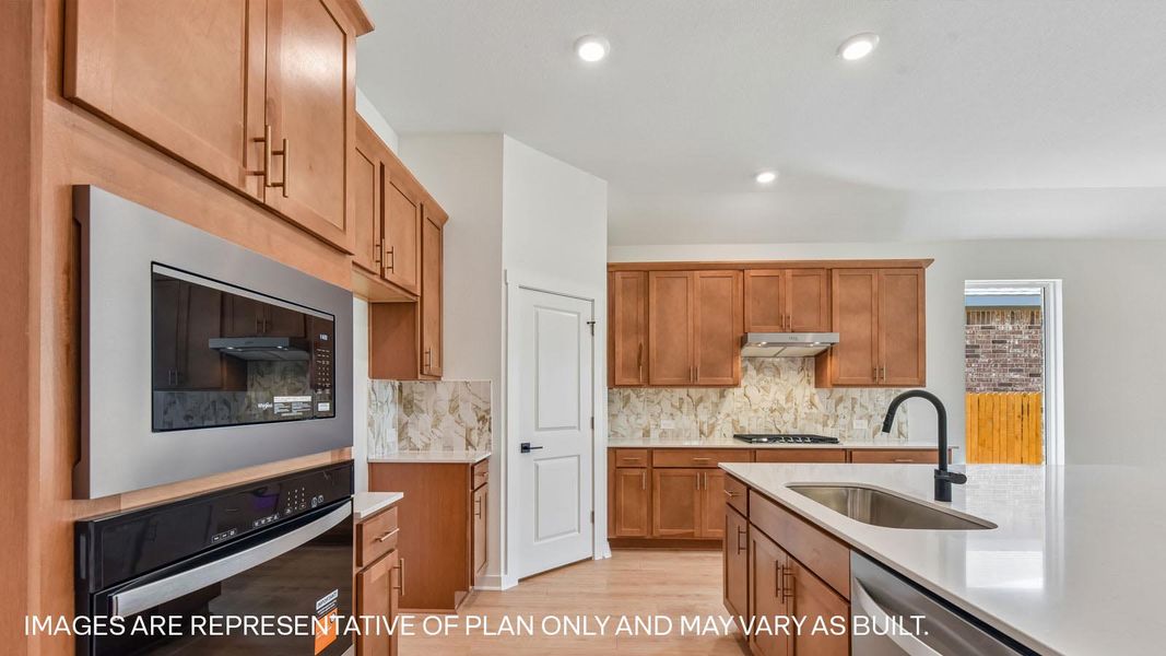 Furnished interior view inside a new home in Rosenbusch Ranch, Leander (Image 12).