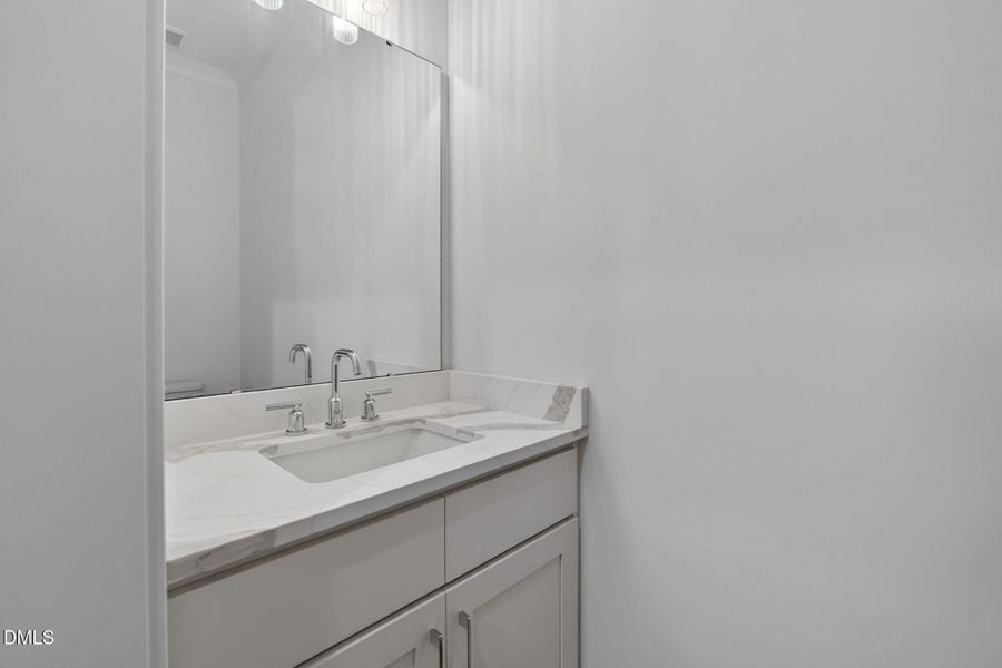 38-web-or-mls-402 Willow St - 38