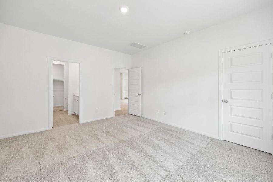 Spacious, unfurnished interior of a new home in Magnolia Springs, Montgomery (Image 21). Spacious, unfurnished interior of a new home in Magnolia Springs, Montgomery (Image 21).