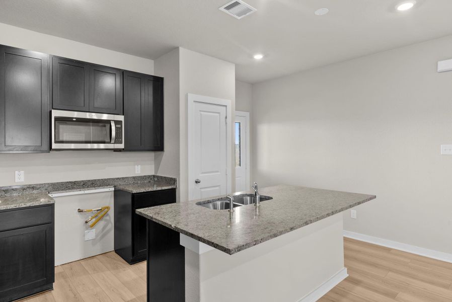 Furnished interior view inside a new home in Creekhaven, Rosharon (Image 8).