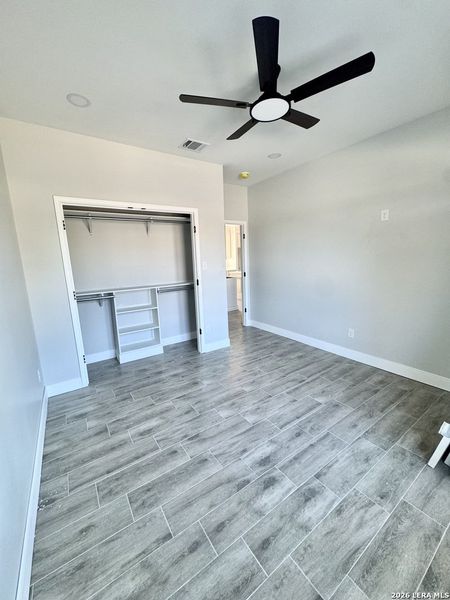 Spacious, unfurnished interior of a new home in , Eagle Pass (Image 5). Spacious, unfurnished interior of a new home in , Eagle Pass (Image 5).