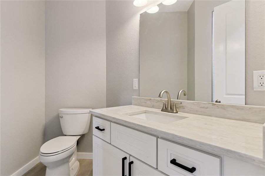 Image 22 of a home in .