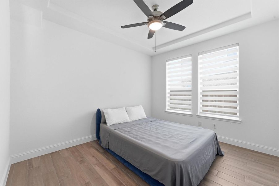 Additional bedroom