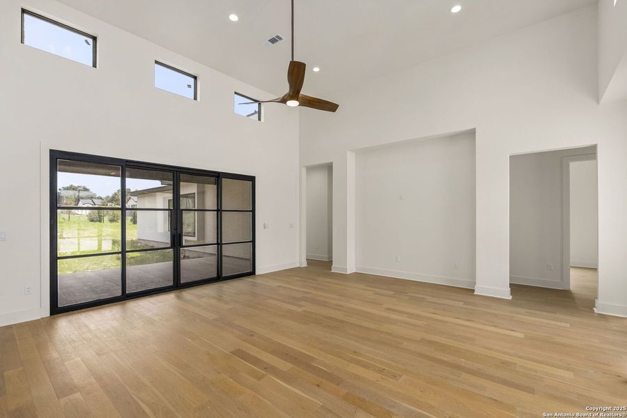 Spacious, unfurnished interior of a new home in , San Antonio (Image 18). Spacious, unfurnished interior of a new home in , San Antonio (Image 18).