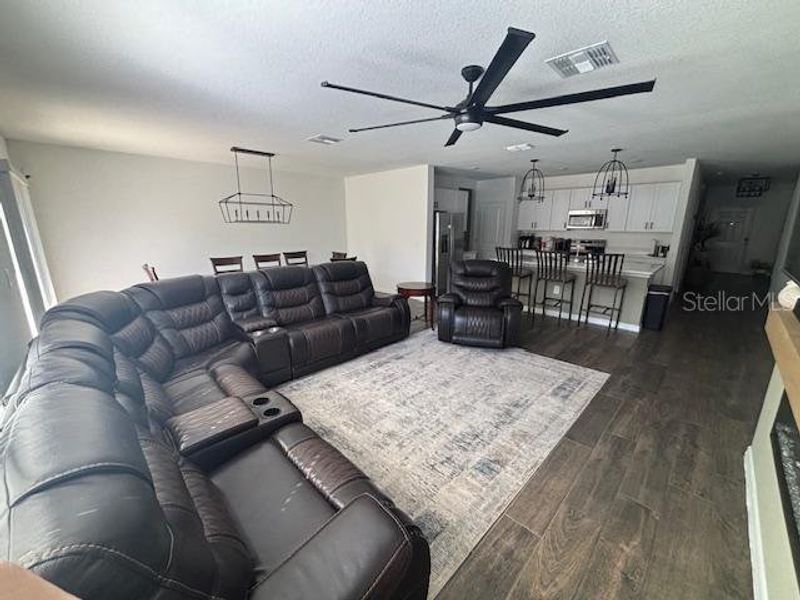 Image 40 of a home in Berry Bay.