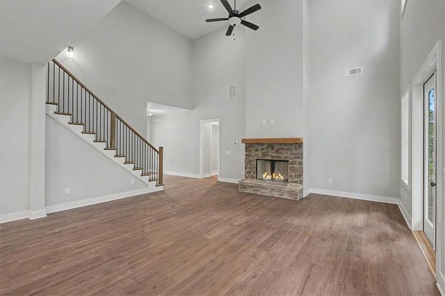 Spacious, unfurnished interior of a new home in , Rome (Image 20).