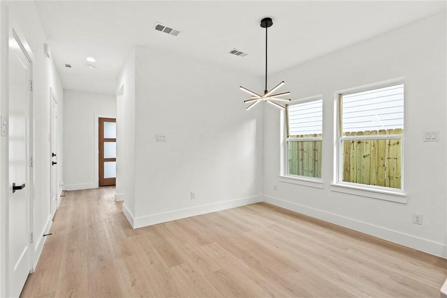 Spacious, unfurnished interior of a new home in , Dallas (Image 17).