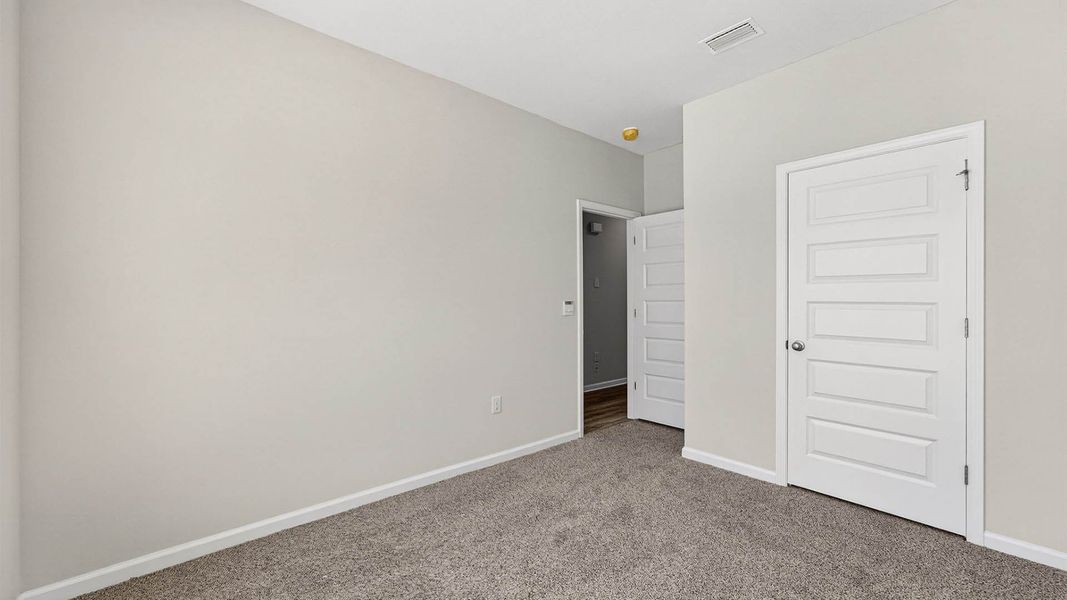 Spacious, unfurnished interior of a new home in Liberty, Panama City (Image 29).