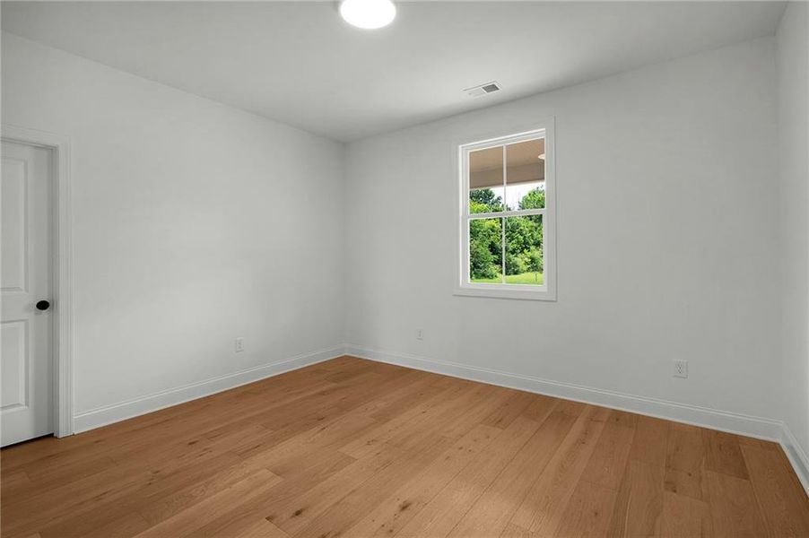 Spacious, unfurnished interior of a new home in , Calhoun (Image 15).