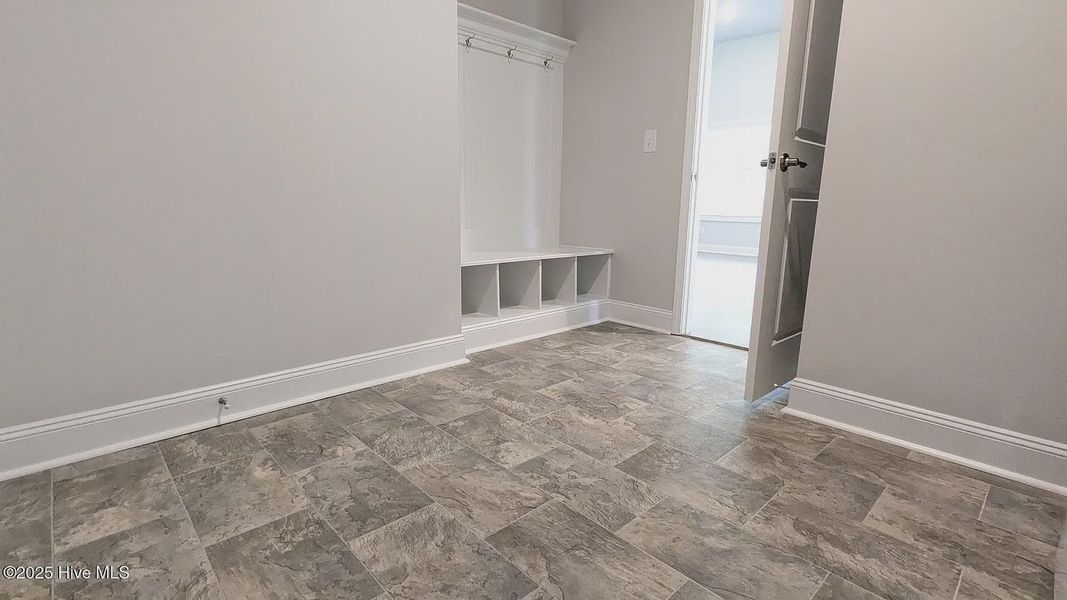 Spacious, unfurnished interior of a new home in Harvest Creek, Nashville (Image 12). Spacious, unfurnished interior of a new home in Harvest Creek, Nashville (Image 12).