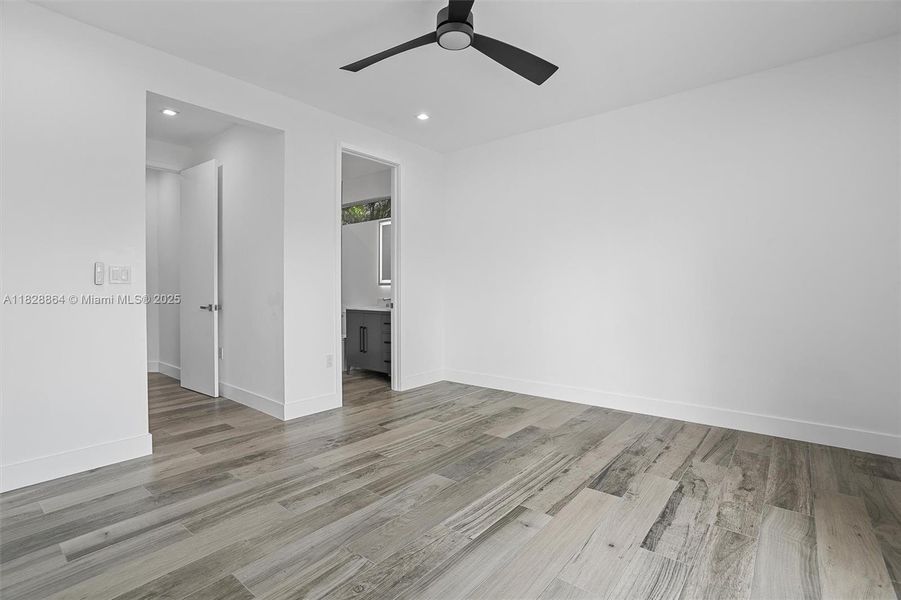 Spacious, unfurnished interior of a new home in , Miami (Image 17).