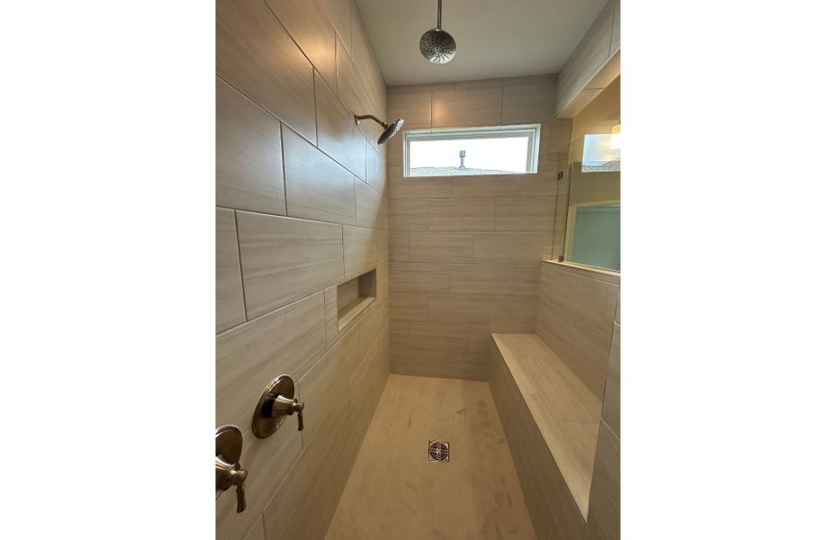 Image 21 of a home in The Haven at Riverlights.