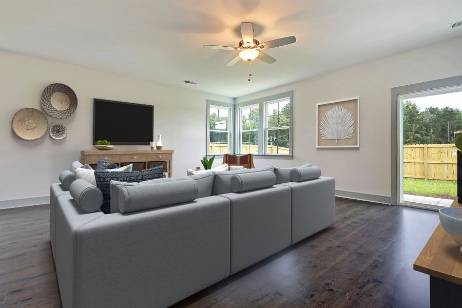 Keeneland Living Room Furnished