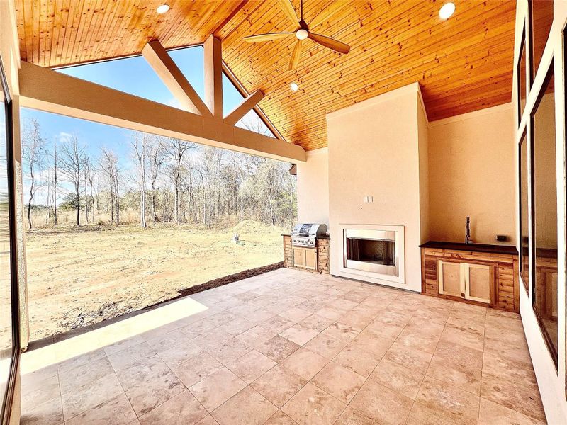 Exterior details and patio area of a home in , Dayton (Image 3).