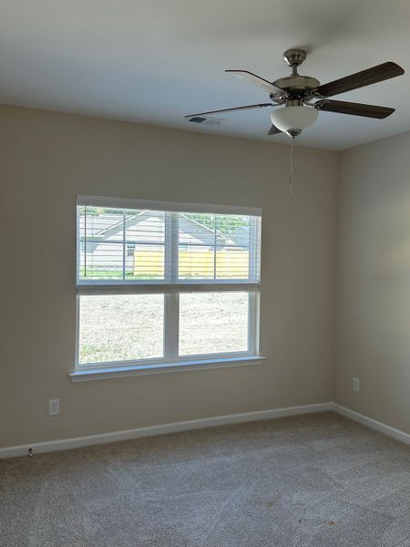 Spacious, unfurnished interior of a new home in Cumberland Estates, Fairview (Image 10).