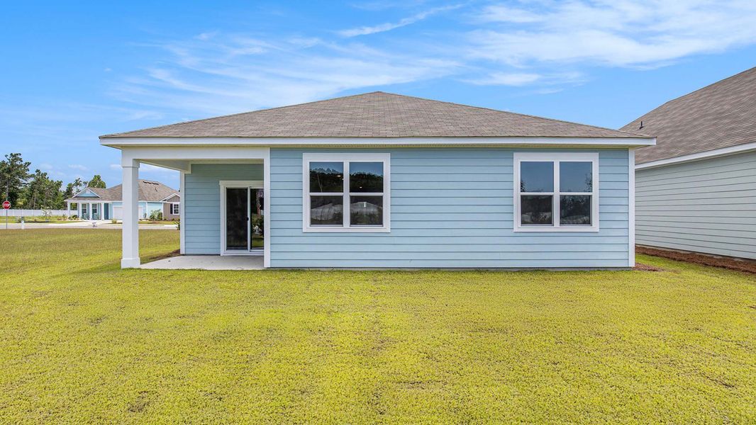 Exterior details and patio area of a home in Auberon Woods, Conway (Image 3).