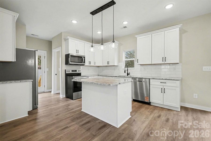 Furnished interior view inside a new home in , Gastonia (Image 10).