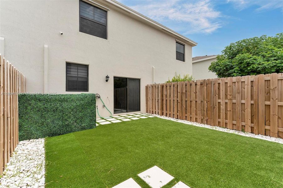 Exterior details and patio area of a home in , Florida City (Image 2).