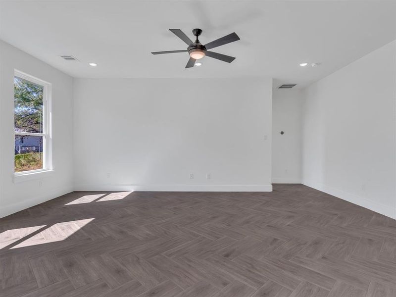 Spacious, unfurnished interior of a new home in , Granbury (Image 12). Spacious, unfurnished interior of a new home in , Granbury (Image 12).