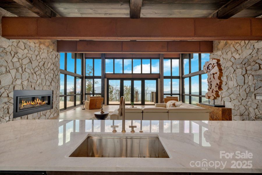 Image 33 of a home in .