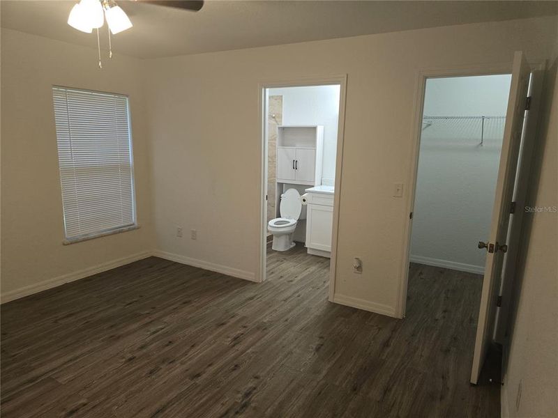 Spacious, unfurnished interior of a new home in , Summerfield (Image 6).