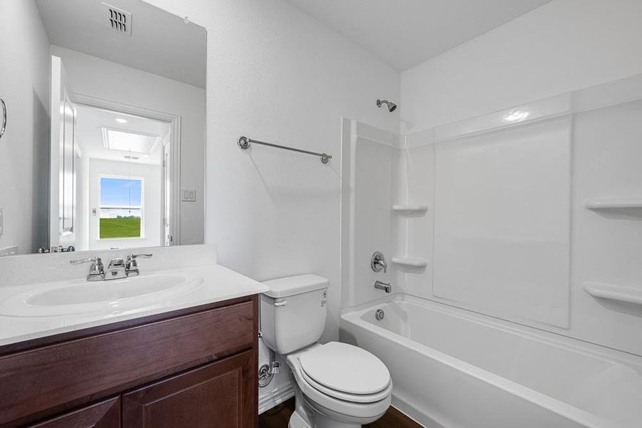 2151 Tule Way ~ Ready Now! 2151 Tule Way ~ Ready Now!