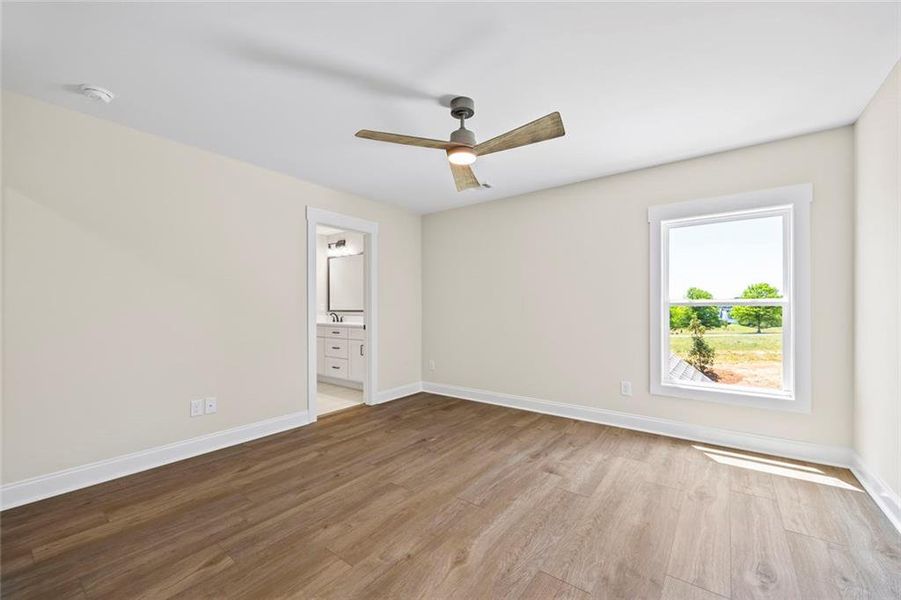 Spacious, unfurnished interior of a new home in , Monroe (Image 58).