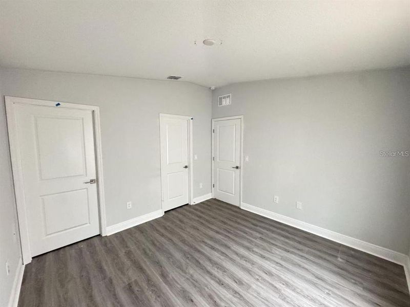 Spacious, unfurnished interior of a new home in , Winter Haven (Image 10).