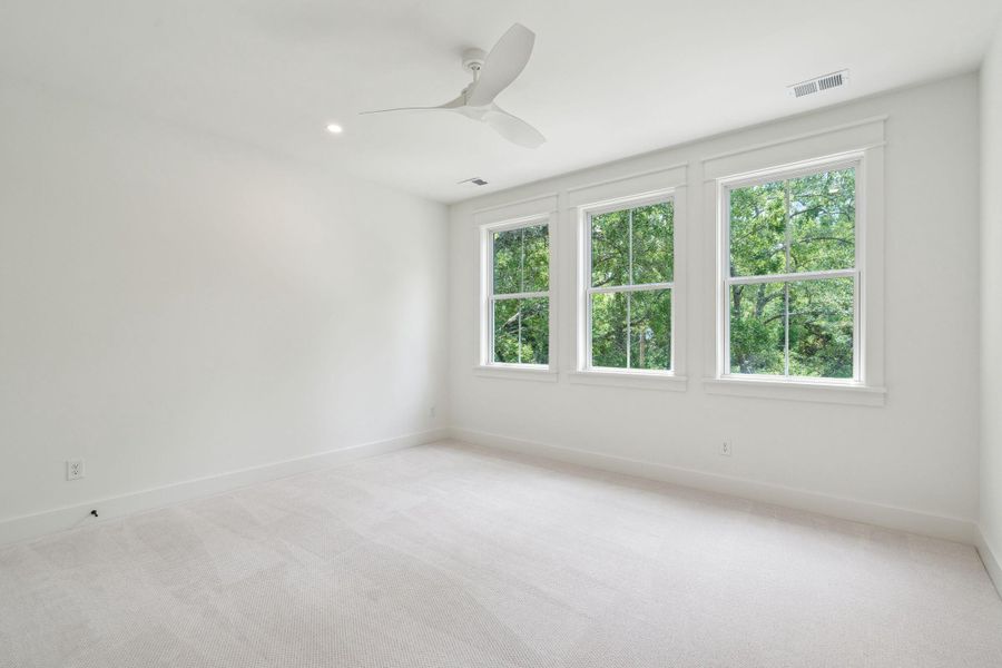 Spacious, unfurnished interior of a new home in , Johns Island (Image 27).