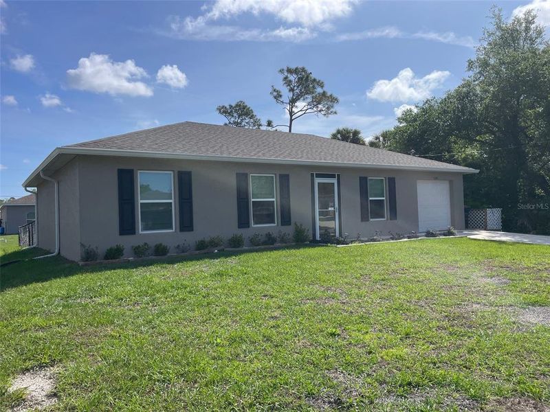Exterior details and patio area of a home in , North Port (Image 2). Exterior details and patio area of a home in , North Port (Image 2).