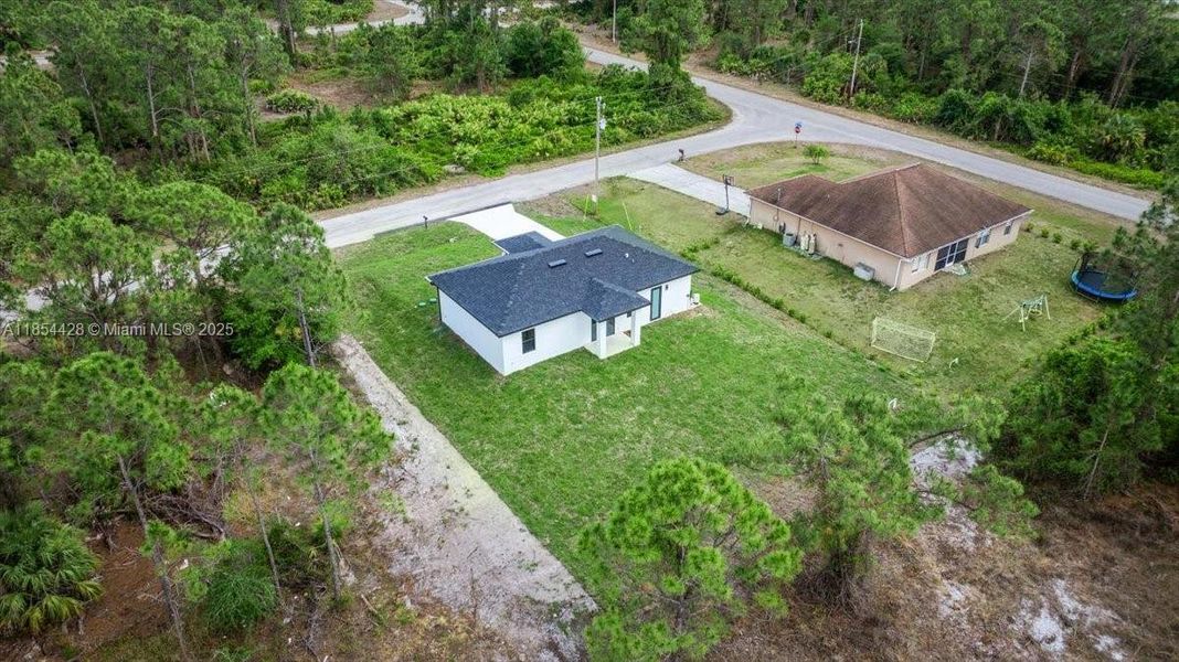 Image 31 of a home in . Image 31 of a home in .