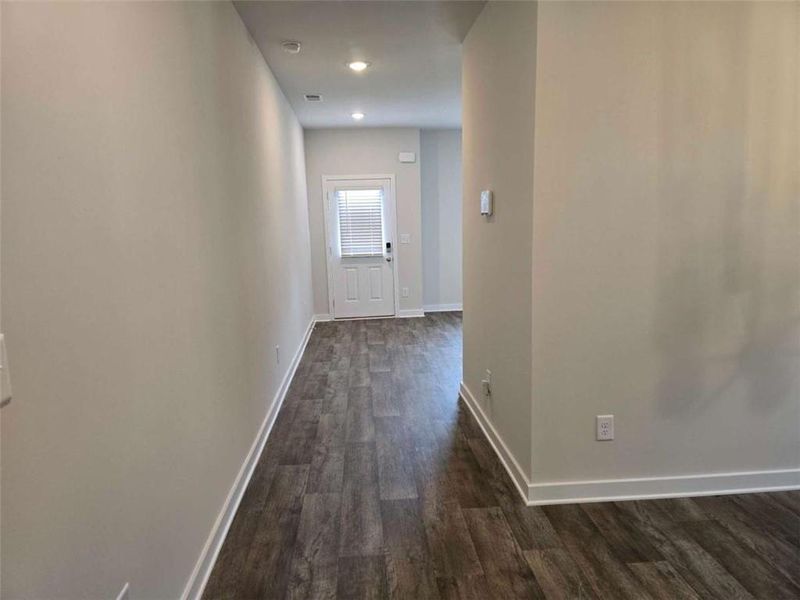 Spacious, unfurnished interior of a new home in Southern Hills, McDonough (Image 14). Spacious, unfurnished interior of a new home in Southern Hills, McDonough (Image 14).