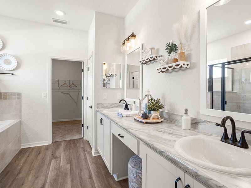 Your suite is complete with a spa-like en-suite bath - Westin II by Highland Homes