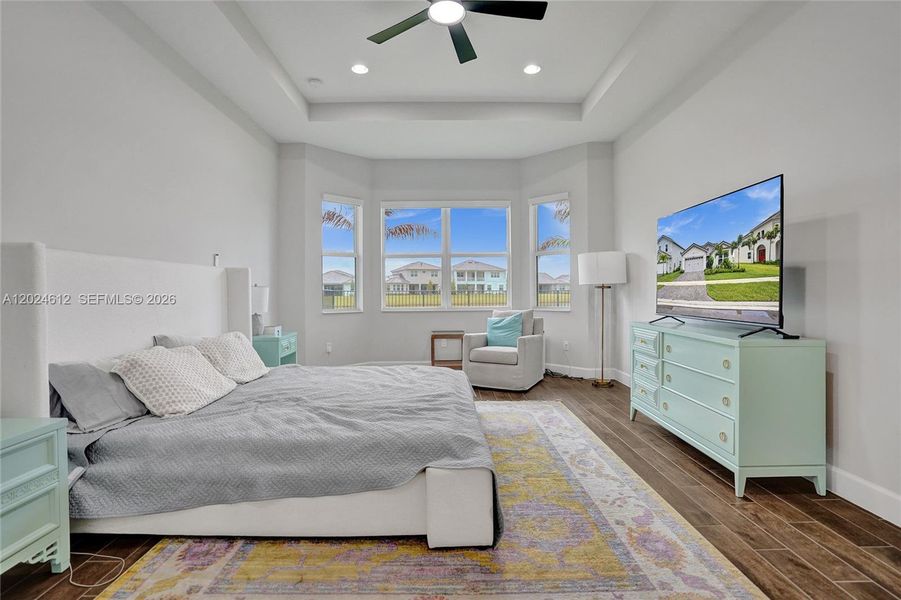 Furnished interior view inside a new home in , Westlake (Image 67).