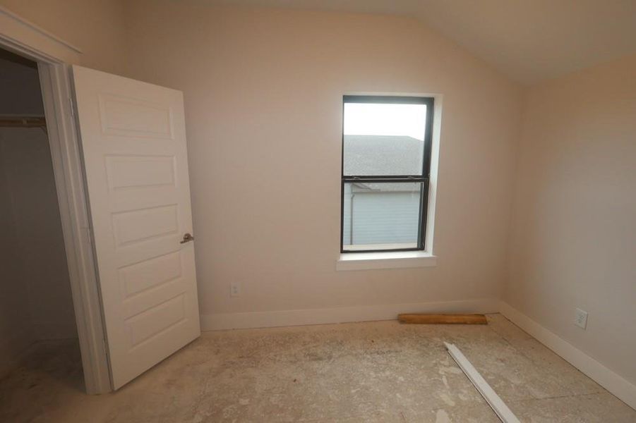 Spacious, unfurnished interior of a new home in ARTAVIA 50' Homesites, Conroe (Image 26).