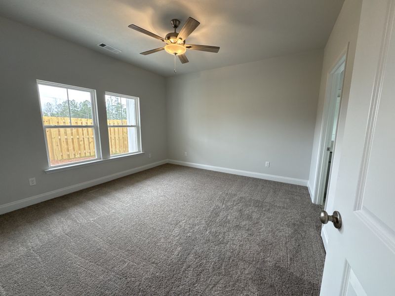Spacious, unfurnished interior of a new home in Windsor, North Augusta (Image 19).