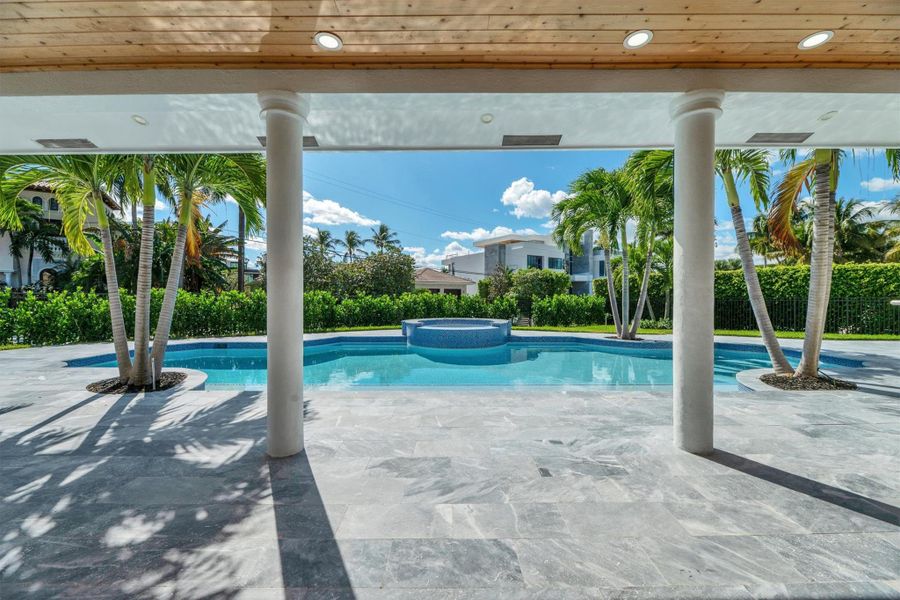 Furnished interior view inside a new home in , Fort Lauderdale (Image 14).
